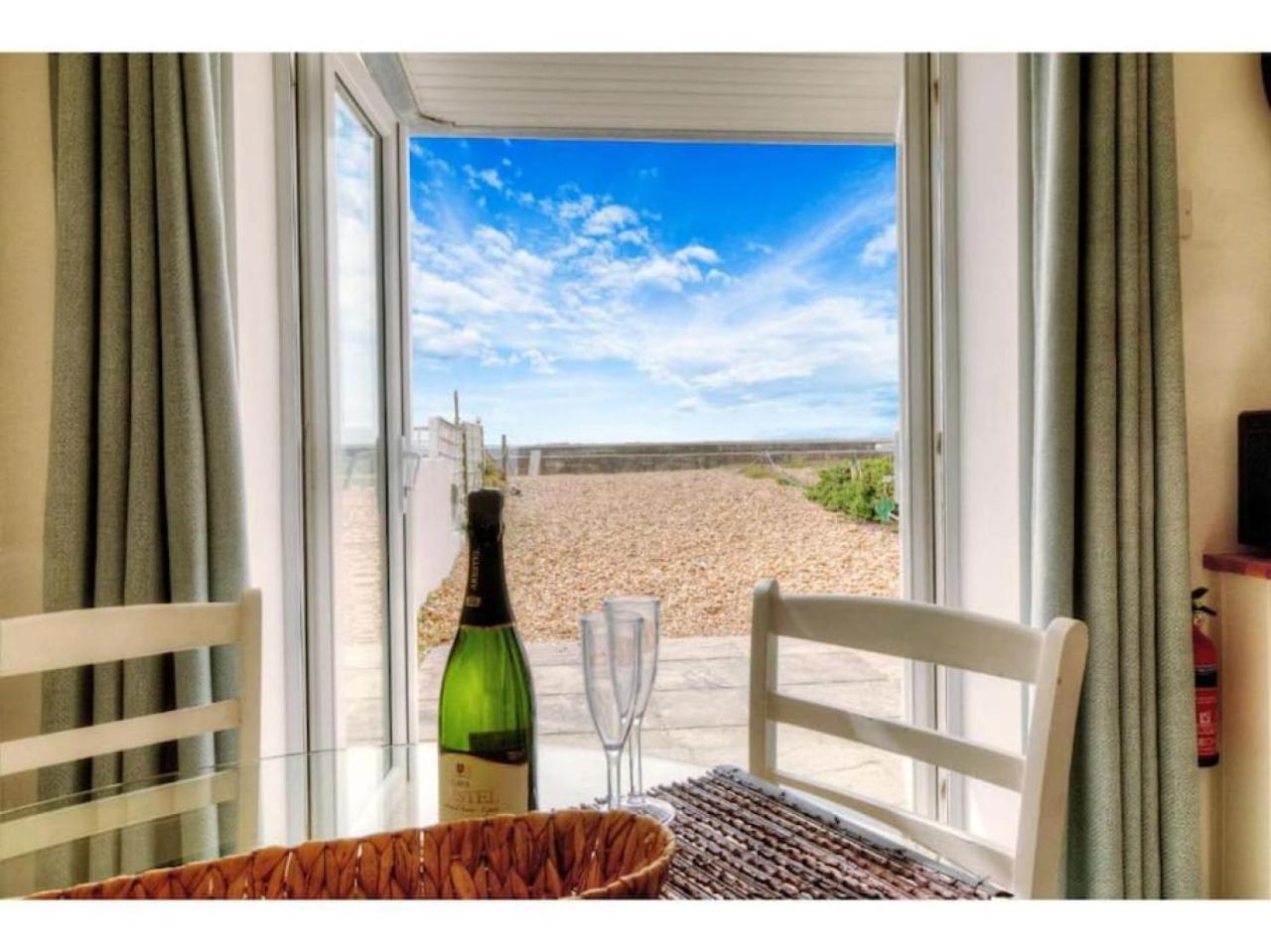 Air Maison - Solent View Beachfront Apartment South Hayling Ngoại thất bức ảnh